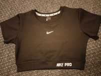 Cropp top czarny Nike 164
