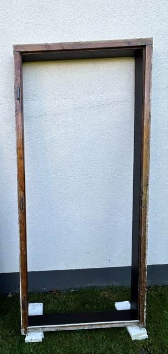 Drzwi drewniane zewnętrzne grube