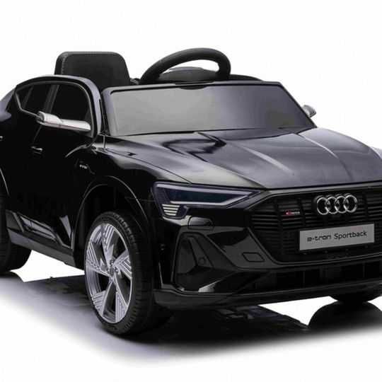 Pojazd Audi E-Tron Sportback 4x4