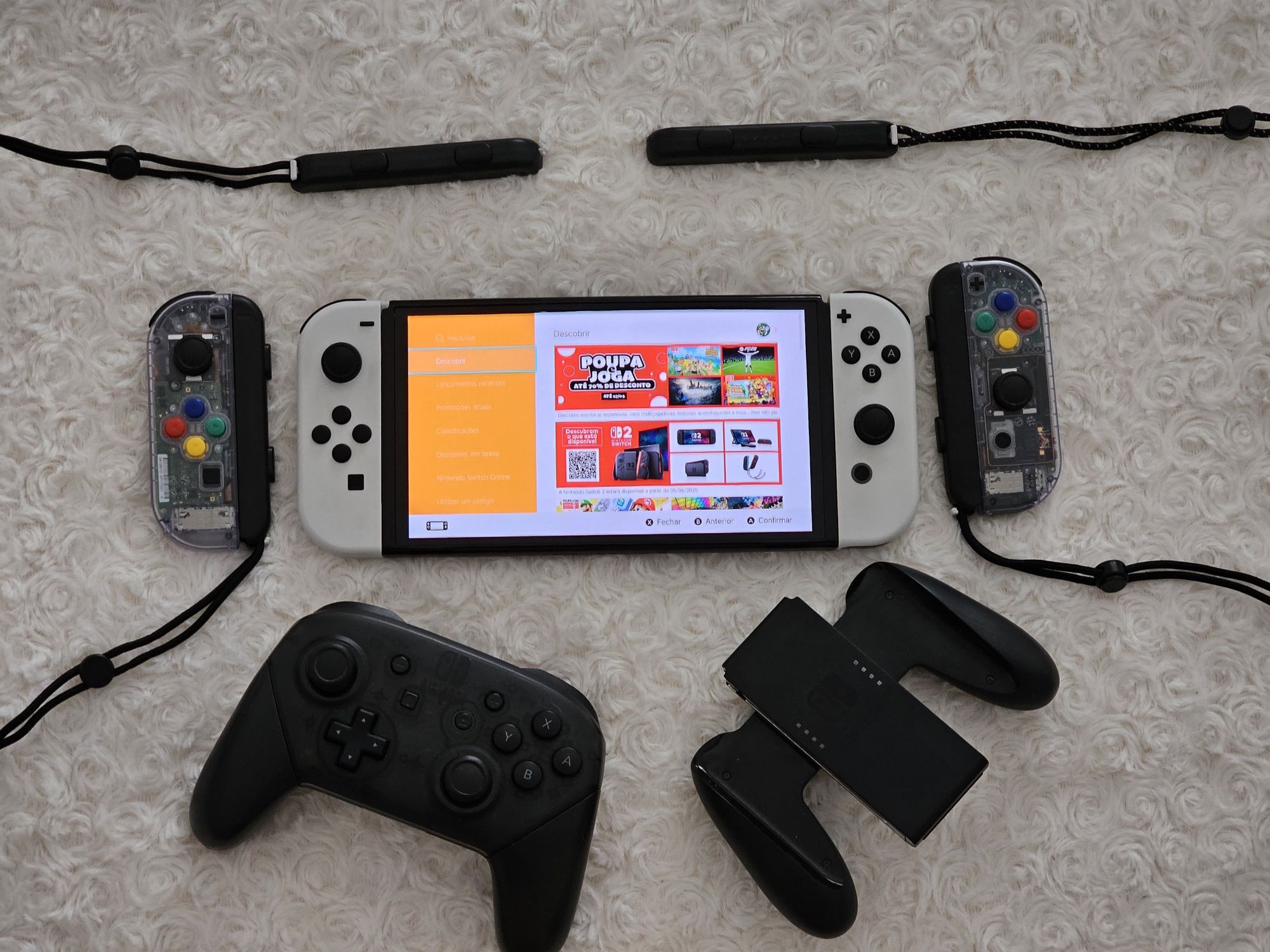 Nintendo Switch OLED 64GB + acessórios