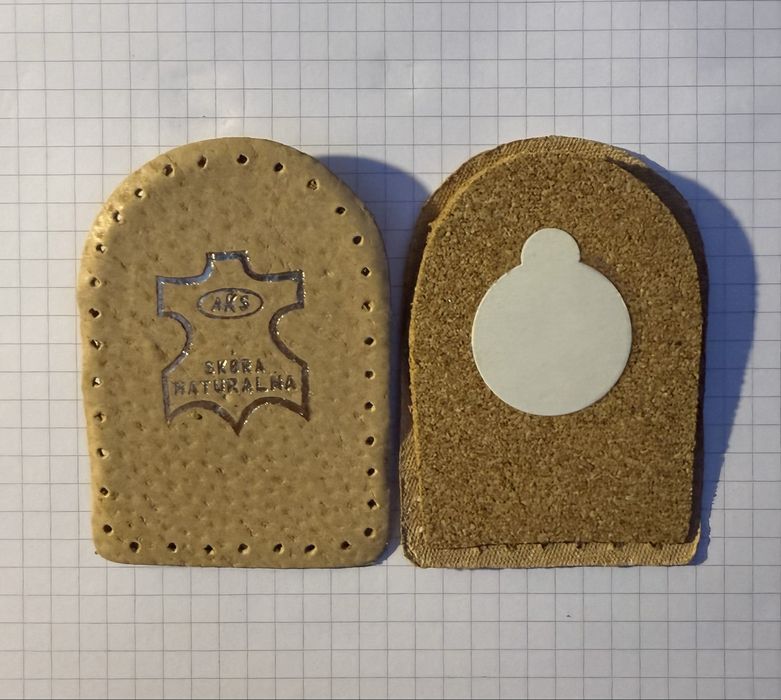 Podpiętki do butów AKS