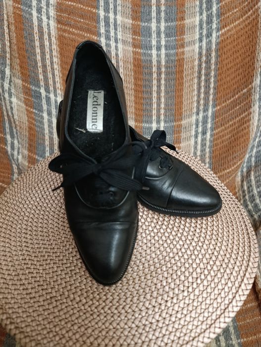 Женские кожаные туфли,40 размер