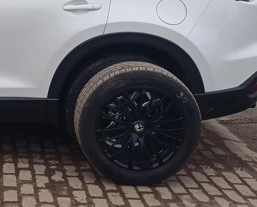 Продам диски с шинами