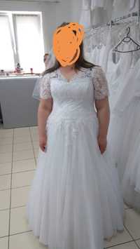 Suknia ślubna rozmiar 46 regulowana