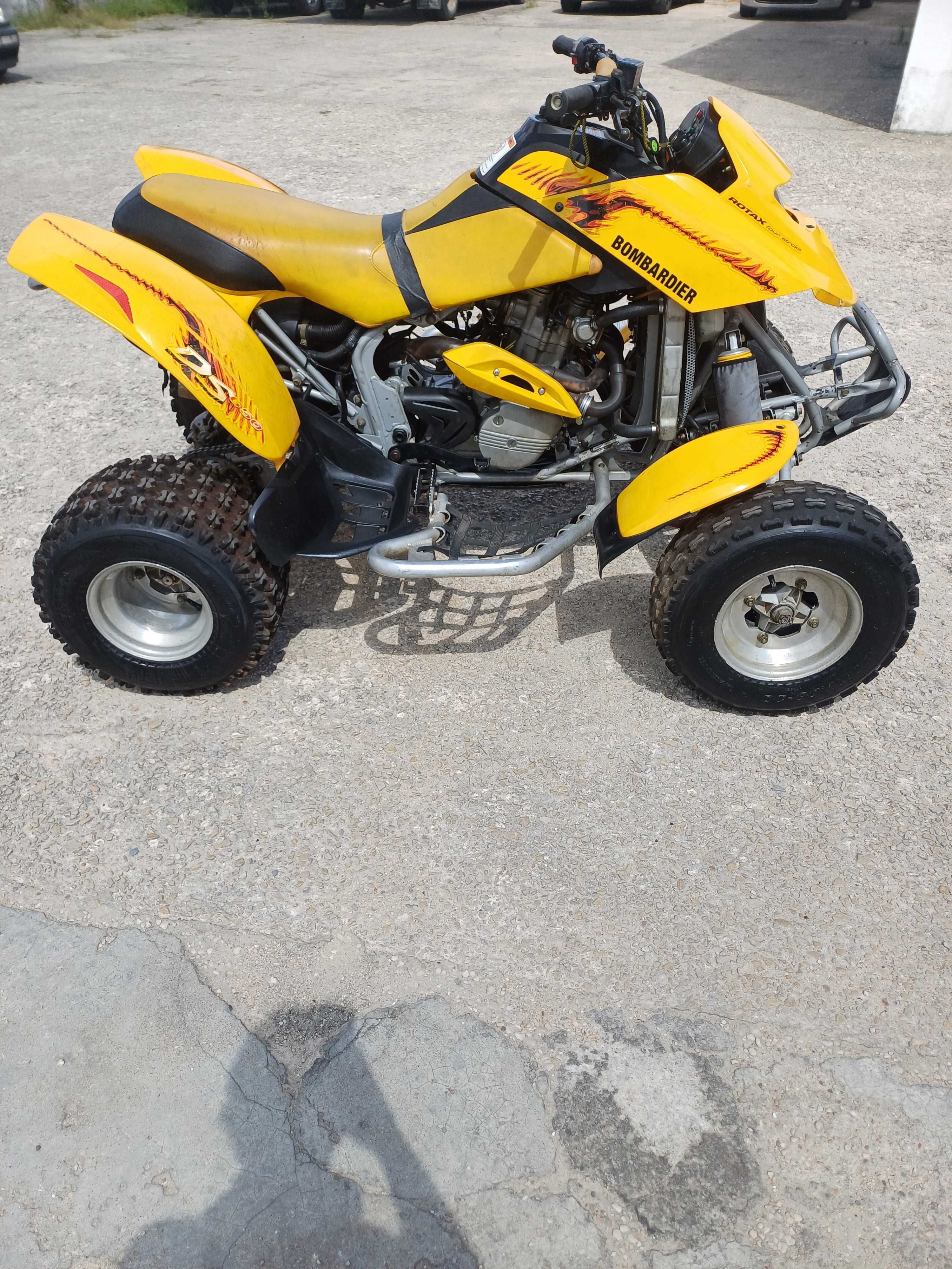 Bombardier ds 650