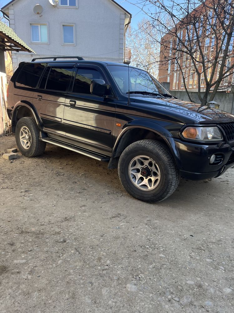 Продам Pajero Sport