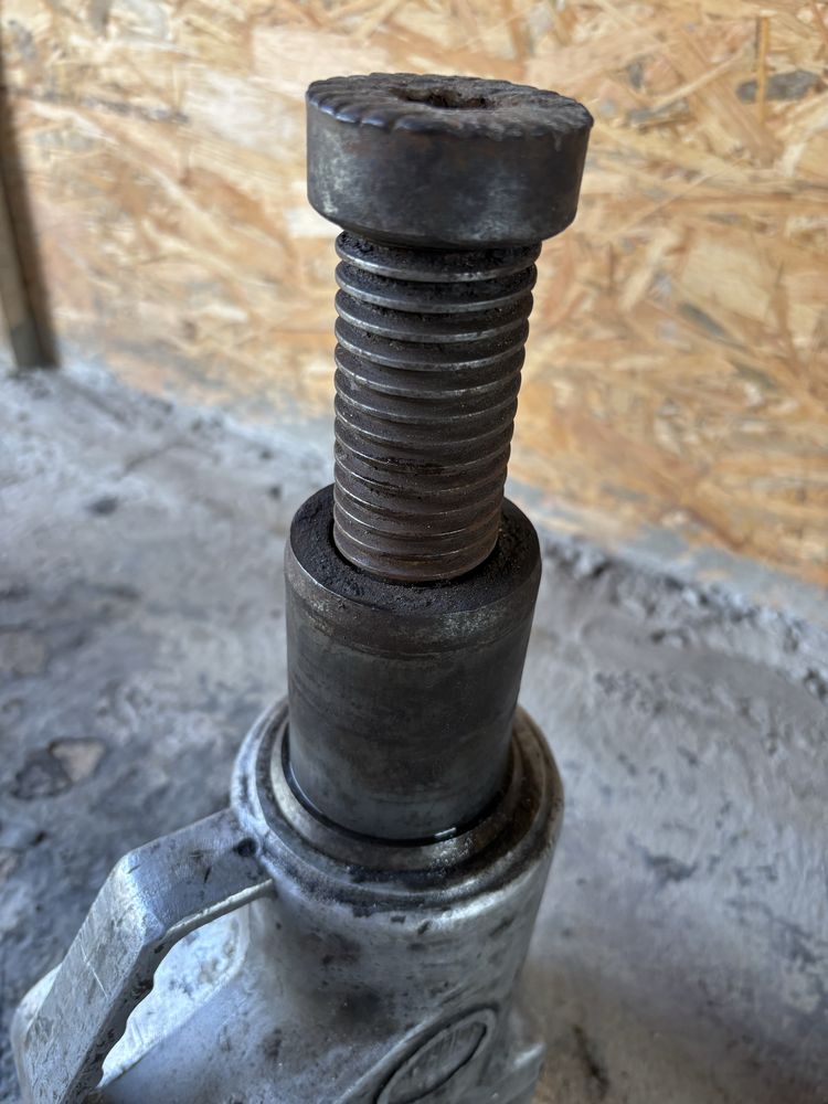 Lewarek lewar podnośnik hydrauliczny 16 ton