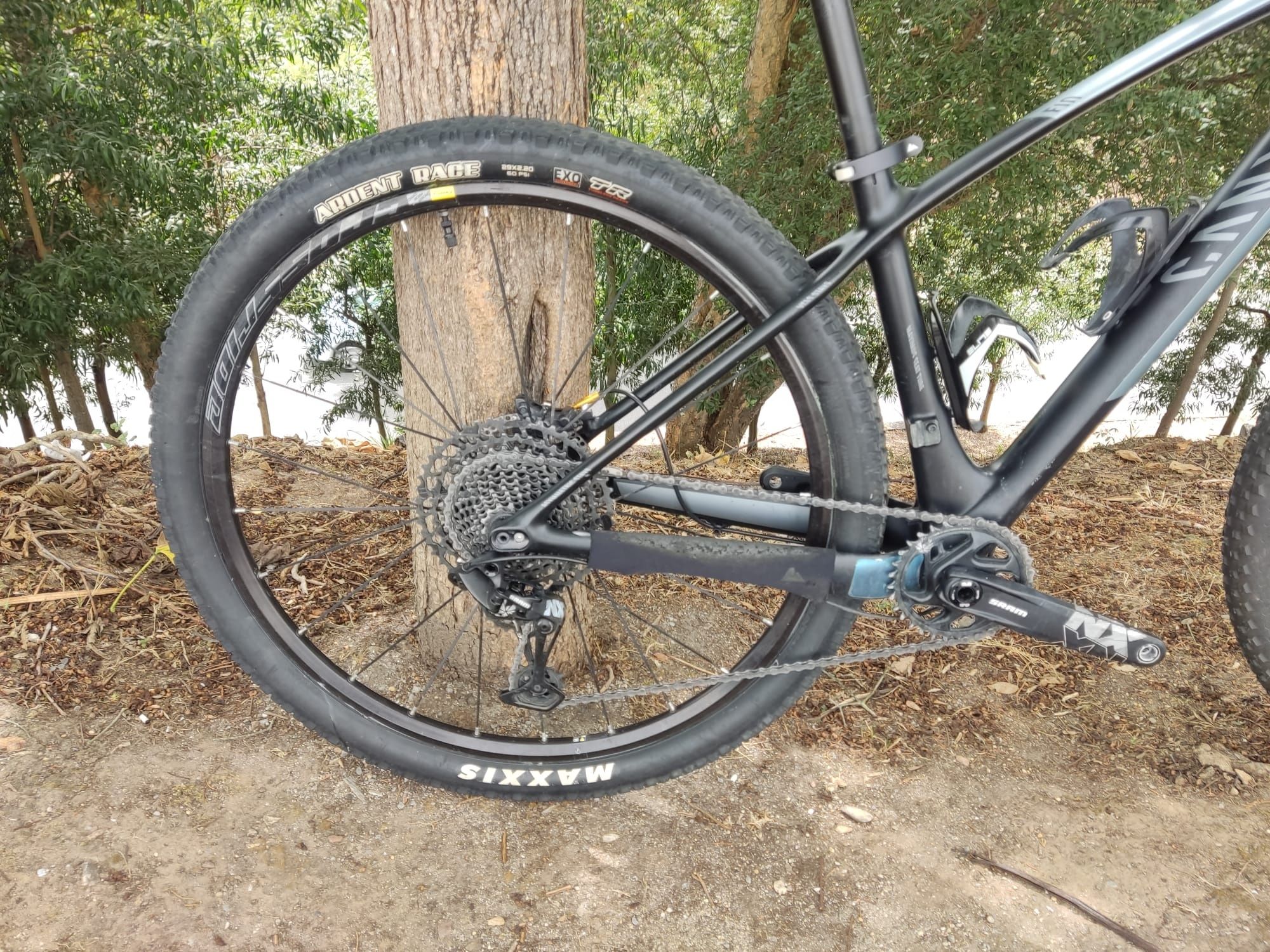 Btt 29 carbono s 12x1v