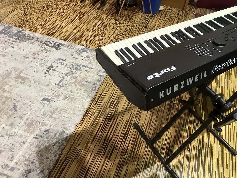 Kurzweil Forte 88