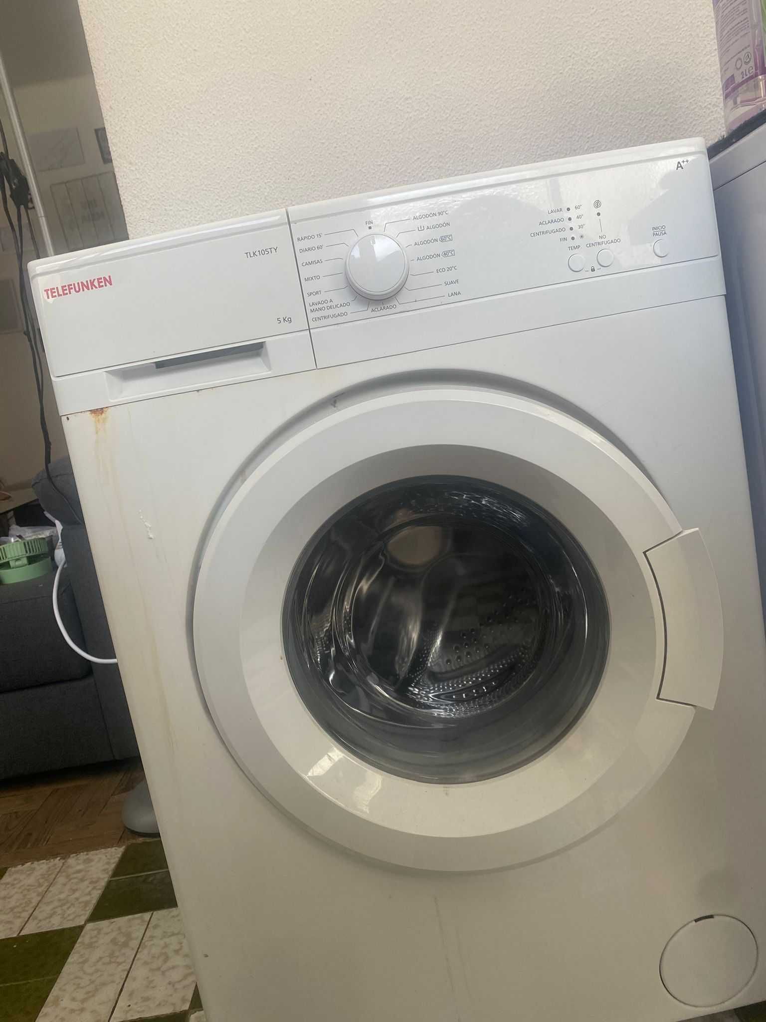 Máquina de Lavar Roupa