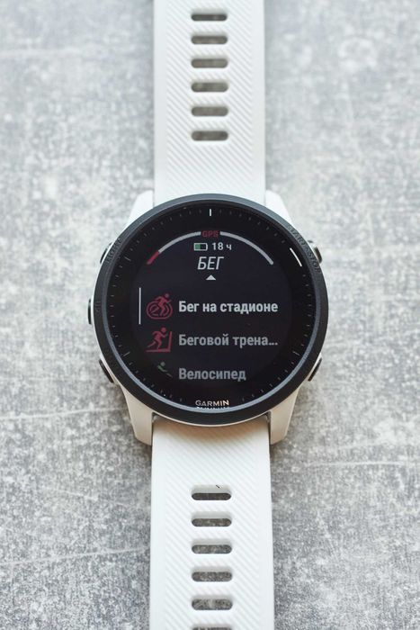 Garmin Forerunner 945 LTE White нові