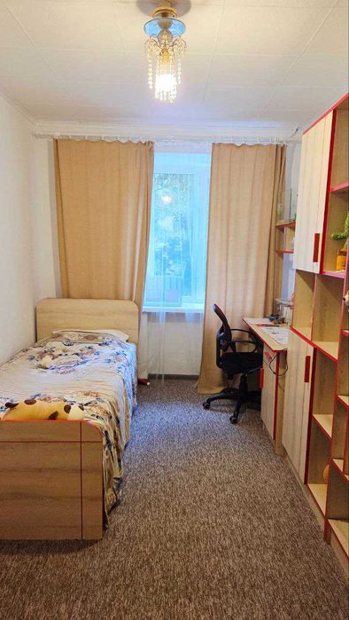 3-кімнатна квартира Лунний пров. / Сегедська