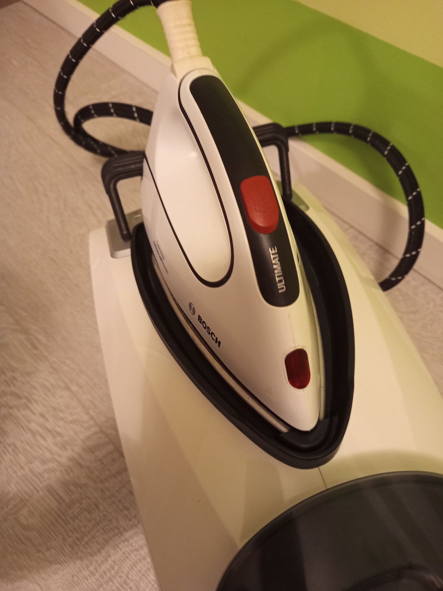 Stacja parowa Bosch sensixx advanced steam