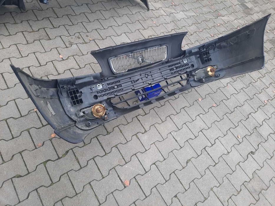 VOLVO V70 Zderzak Przód Atrapa Halogen Absorber LIFT CZĘŚCI RADOM