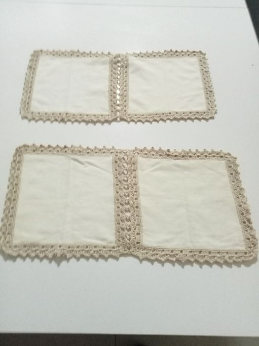 Várias artigos de artesanato.