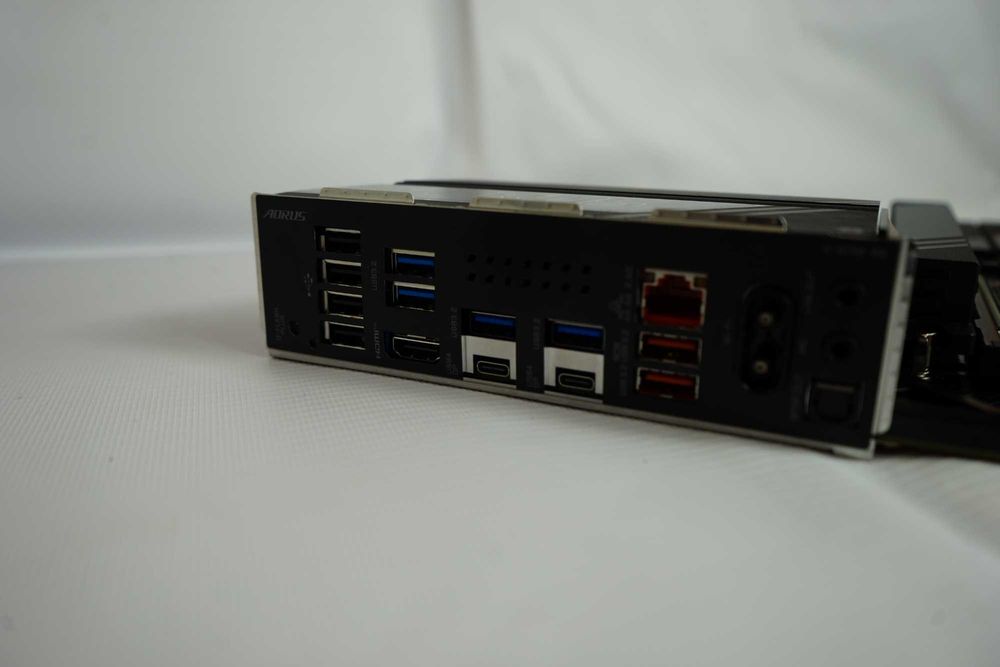 Материнська плата Gigabyte X870E AORUS ELITE WIFI7 AM5 RYZEN