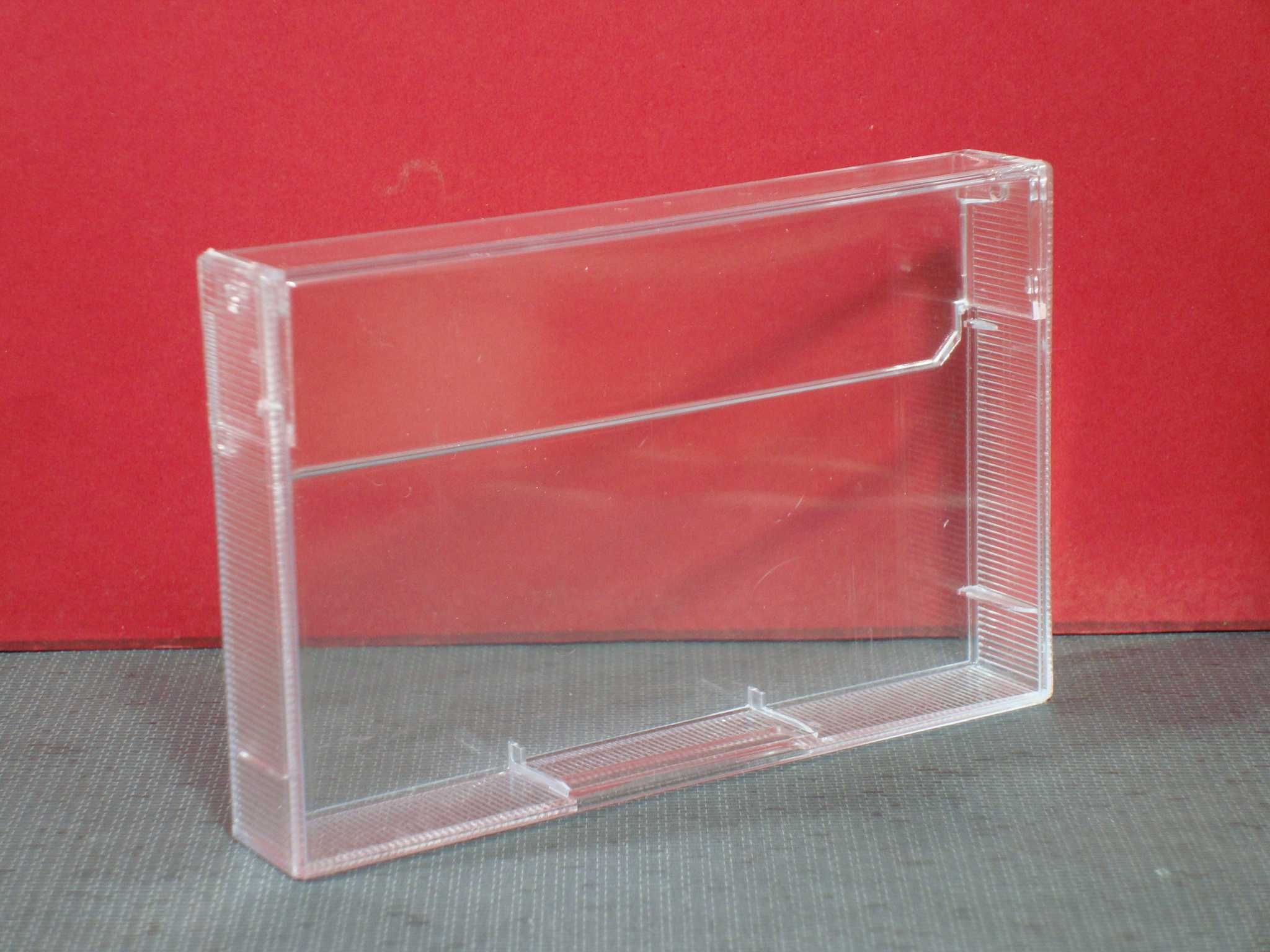 Caixa para Cassete s/ Pins Interiores / Formato Quadrado / Artigo Novo