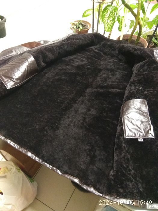 Куртка мужская кожаная новая 48 р.