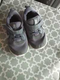 Кросівки дитячі Nike 23 розмір