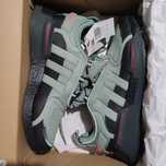 Buty Adidas rozmiar 42 NMD_V3