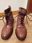 Botins castanhos