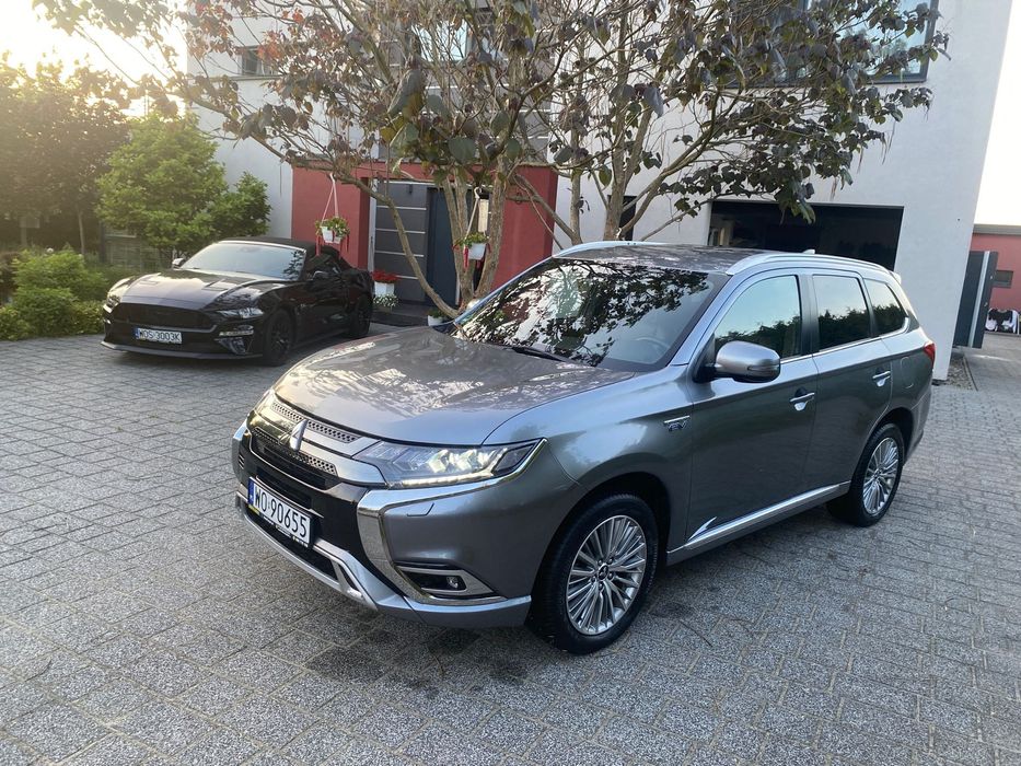 Mitsubishi Outlander Stan jak nowy tylko 19 tyś km