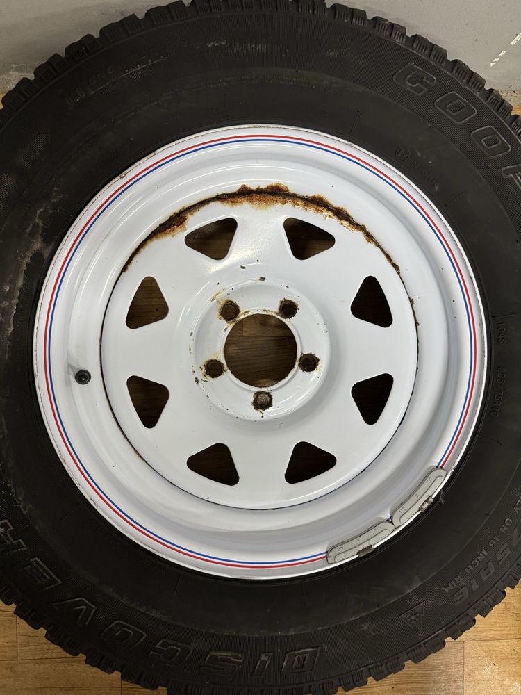 Felgi koła Jeep Grand Cherokee 5x127 16” stalowe