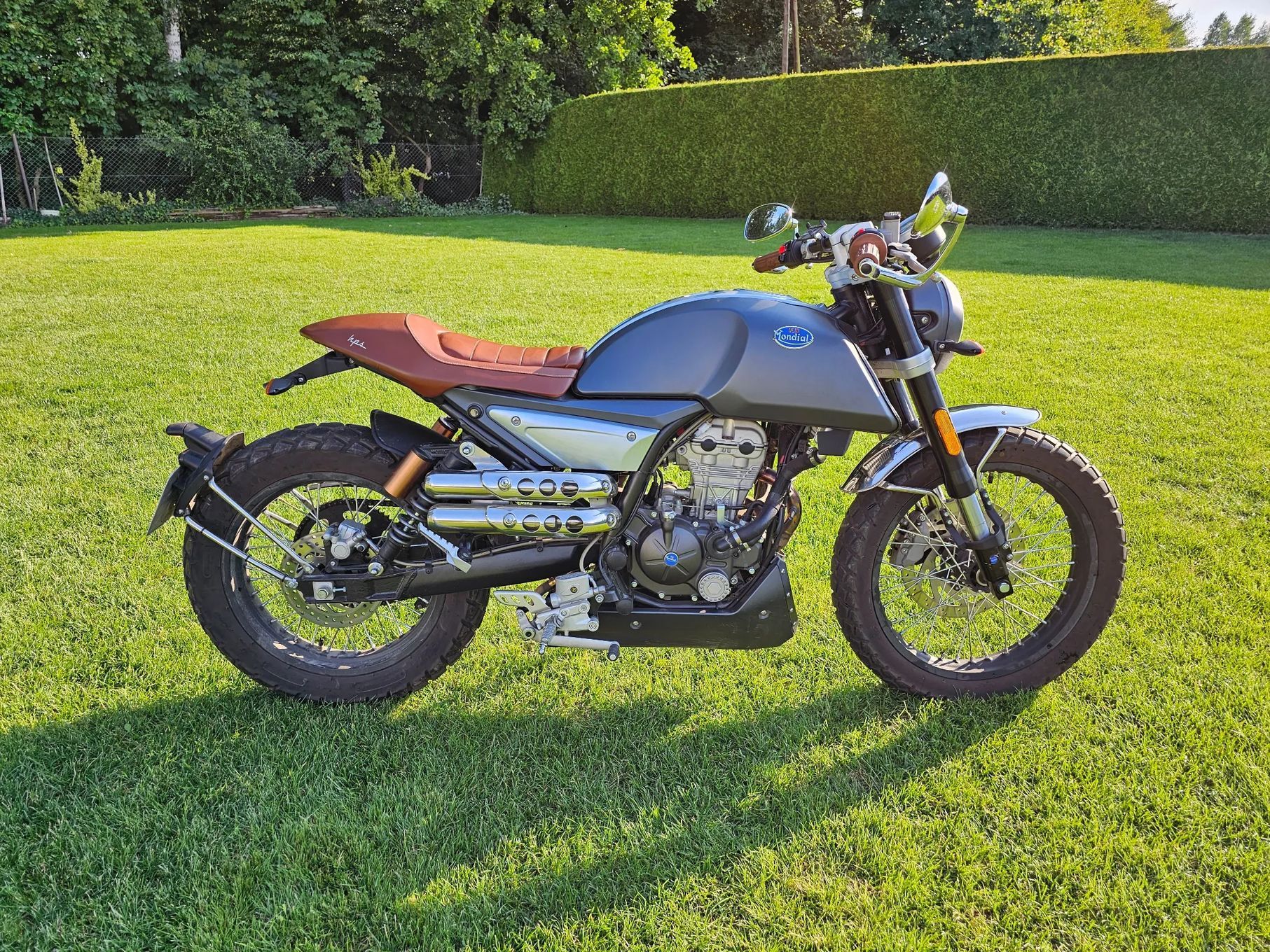 Mondial HPS 125