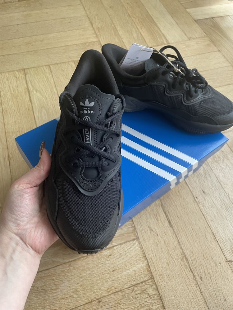 Кросівки Adidas 36.5 (5.5 us)