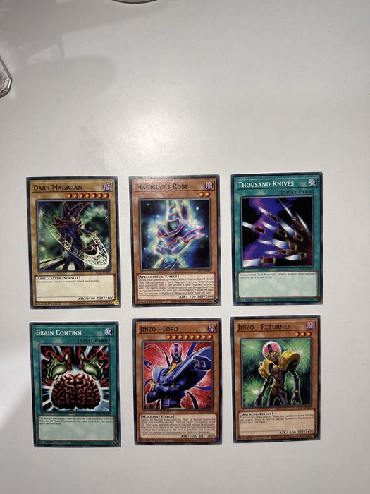 Conjunto de cartas Yugioh