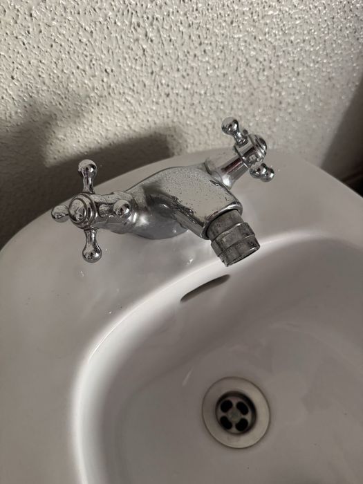 Lavatório e bidé porcelana Wc