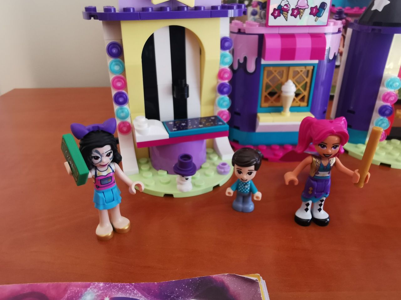 Lego Friends 41687 Magical funfair