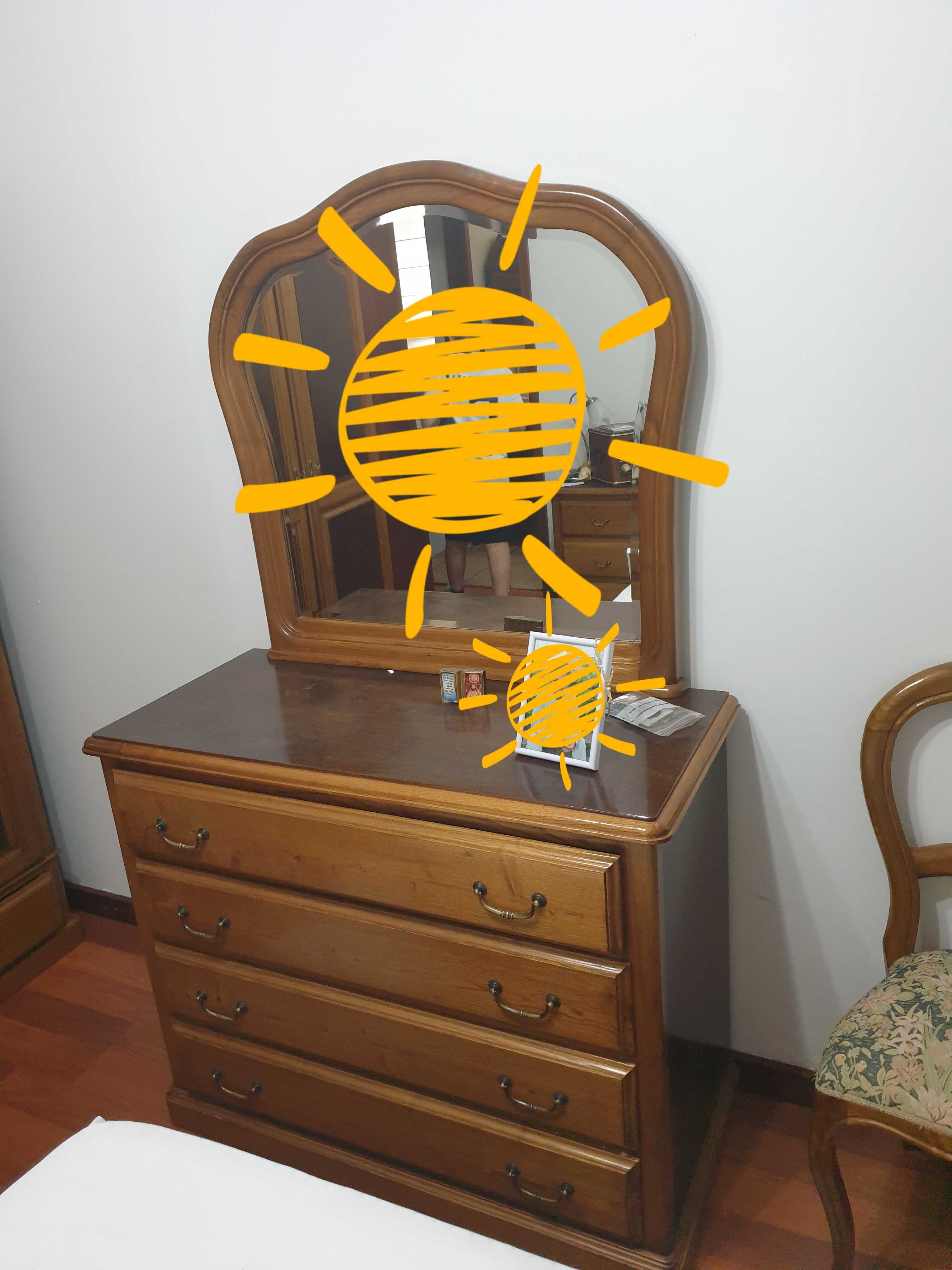 Quarto de casal em bom estado
