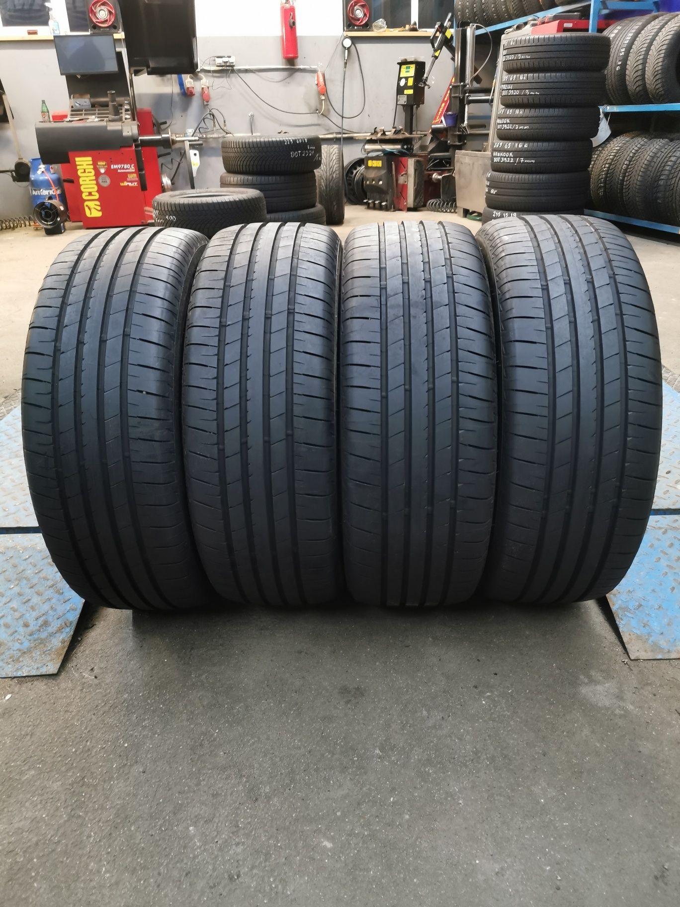 Komplet opon 215/55R18 95H Bridgestone Turanza T005 A jak NOWA