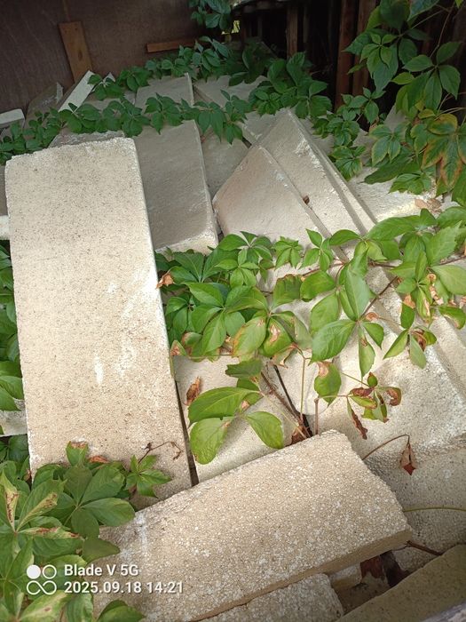 Steropian w pasach3'5 cm grubość wykorzystywałem na ocieplenie domu