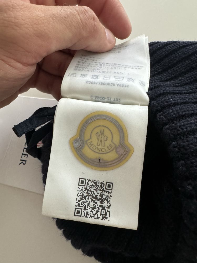 czapka zimowa Moncler oryginalna nowa z metkami