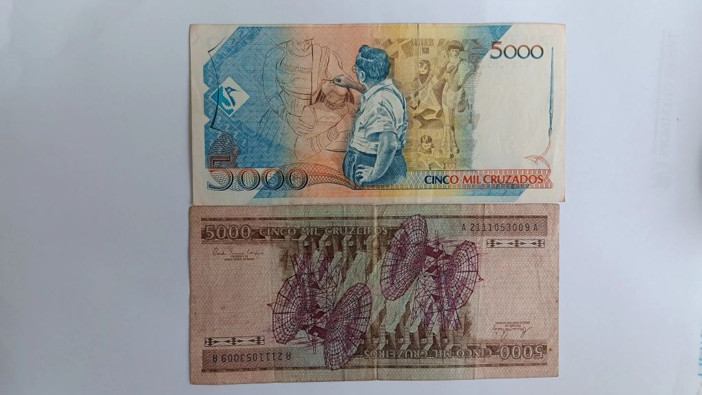 2 notas de 5.000 cruzados e 5000 cruzeiros