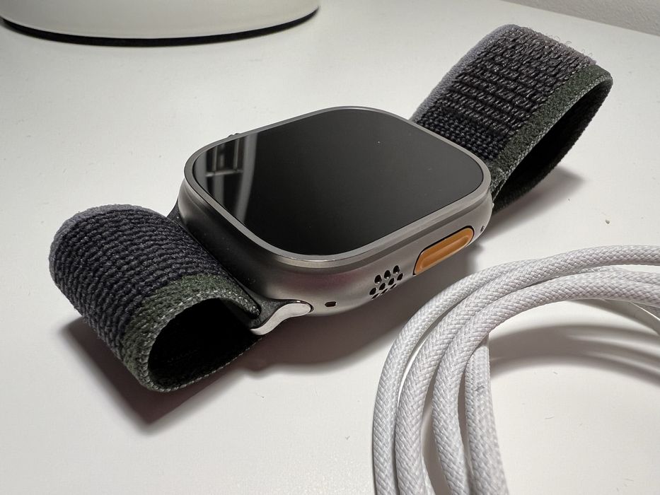 Apple Watch Ultra 2 Natural Titanium
