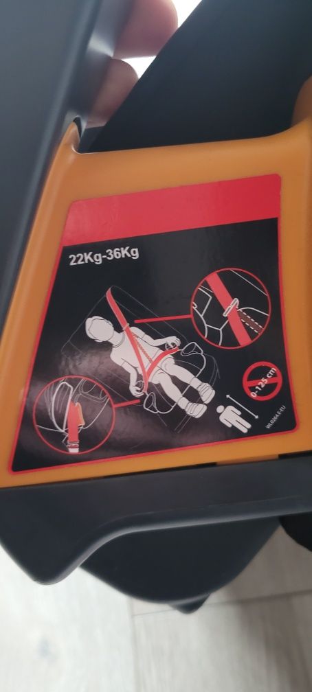 podkladka do dzieci Chicco z isoffix system