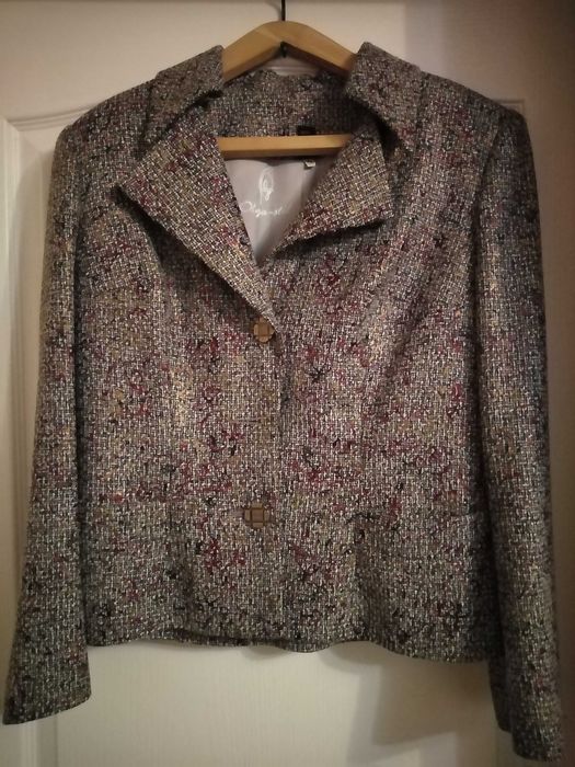 Продам женский пиджак