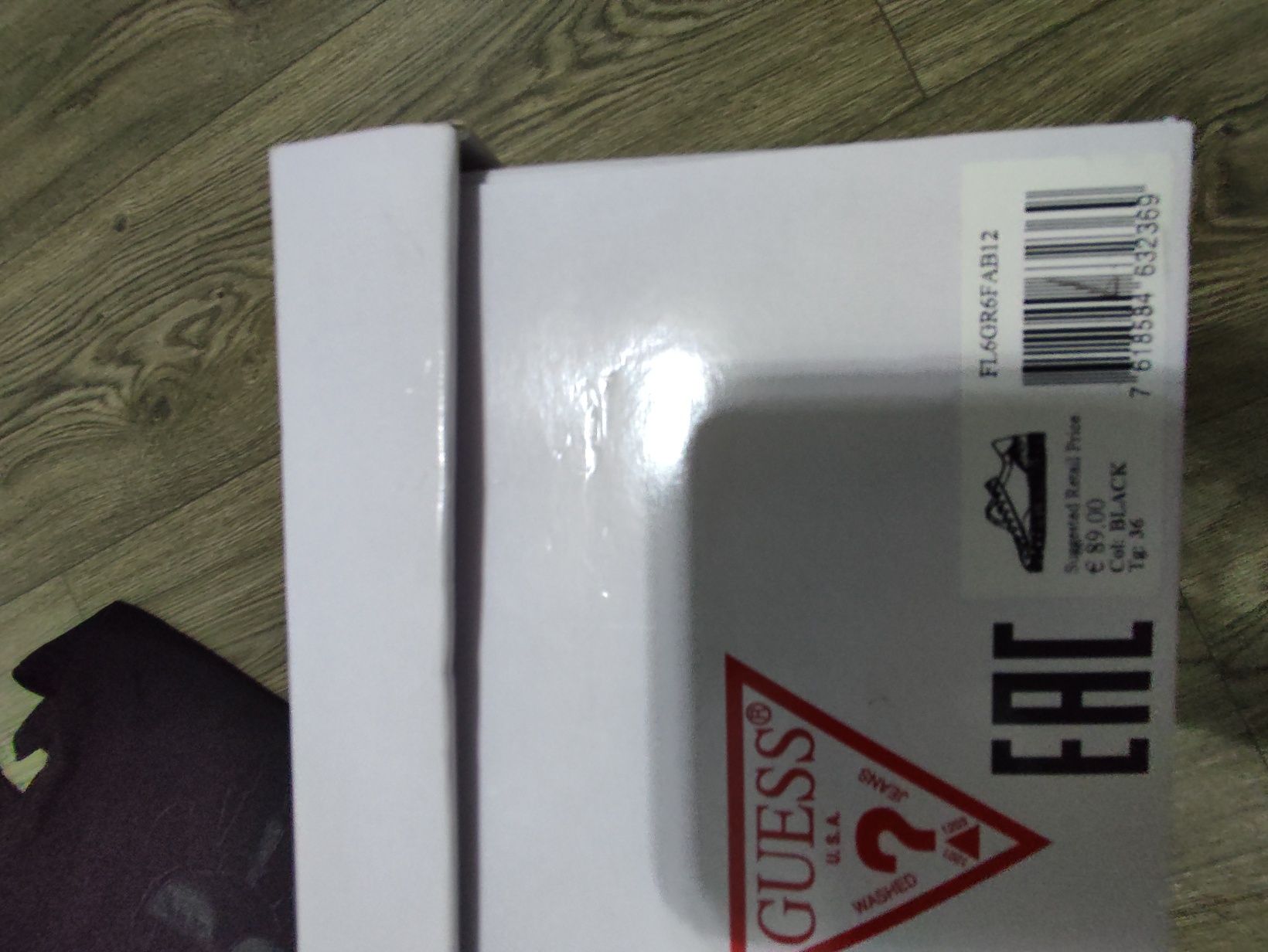 Modne trampki GUESS