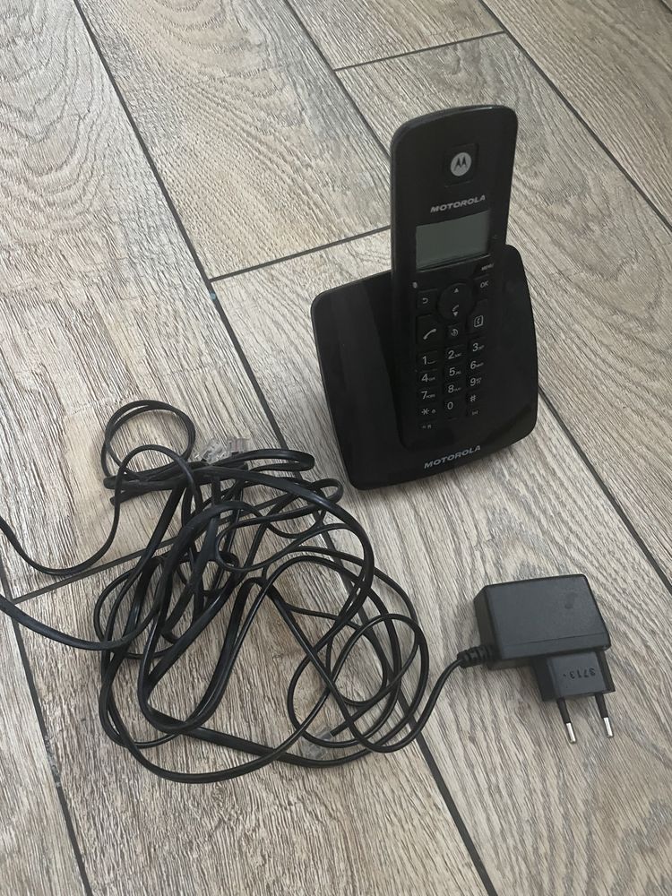Радіотелефон Motorola C401E