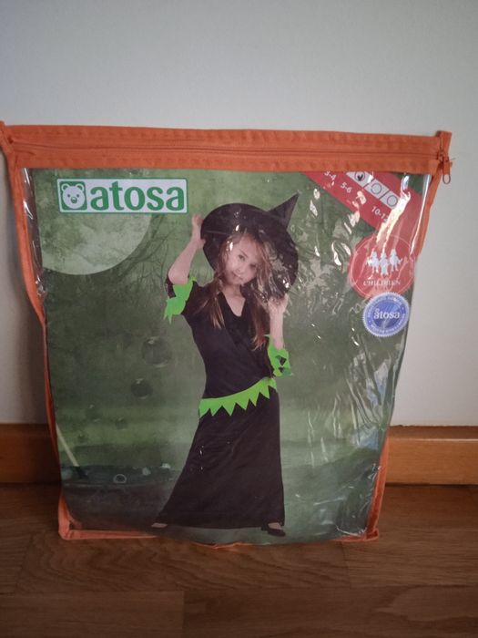 Fantasia de Bruxa (5-6 Anos)