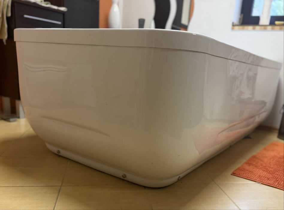 Duza wanna wolnostojaca 186x98 h60 hydromasaż oświetlenie