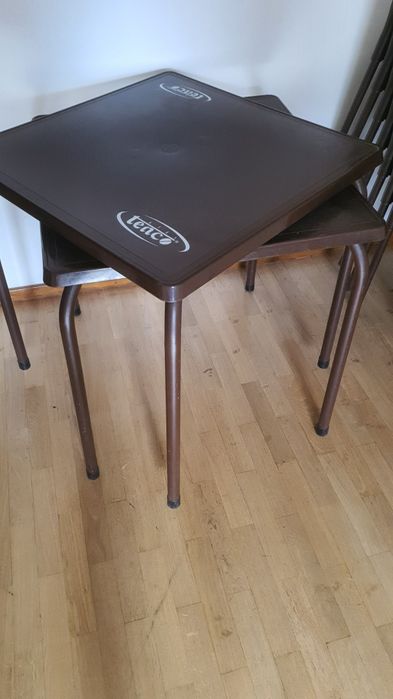 Mesa para cafes e restaurantes