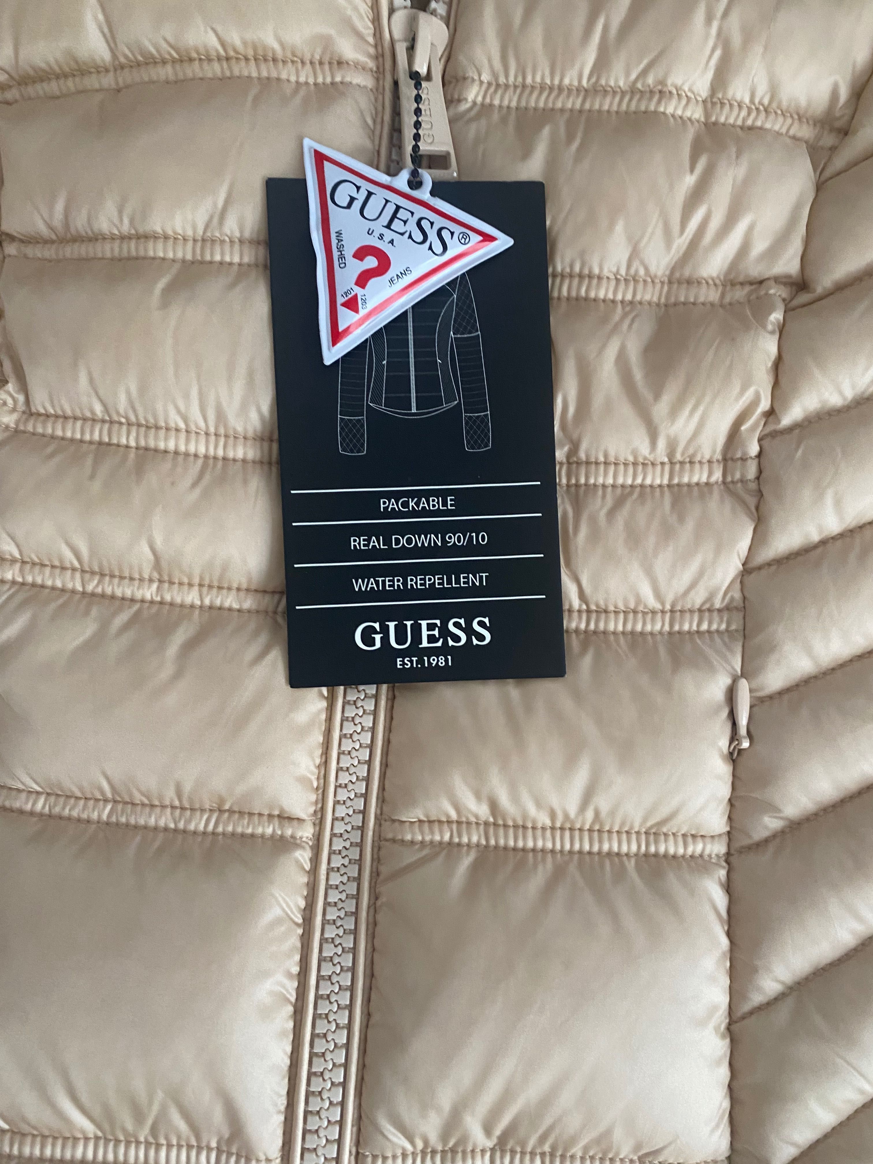 Nowa kurtka Guess