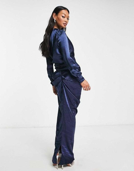 Sukienka wieczorowa maxi drapowana