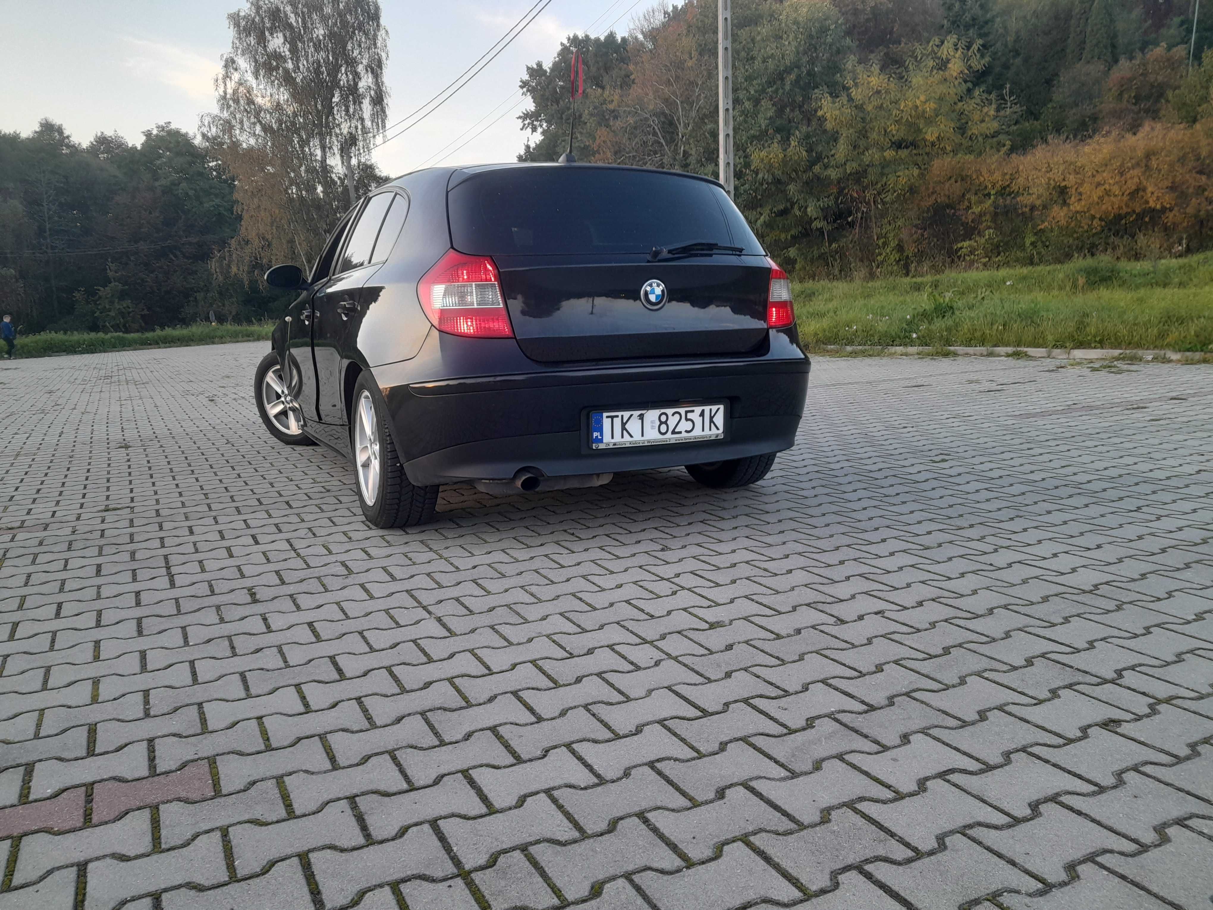 BMW 116I    2007 rok  BENZYNA + GAZ