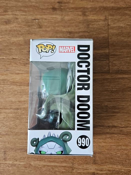 Funko pop 990 Doctor Doom Mechstrike Monster Hunter