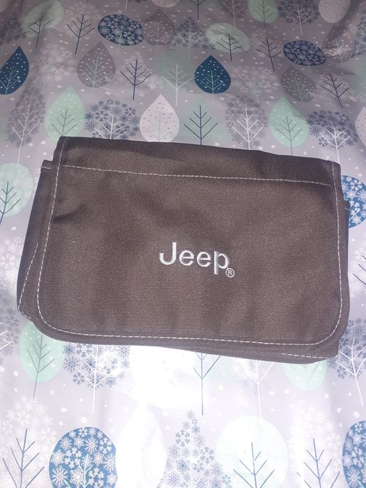 Сумка органайзер от инструкции на Jeep Grand Cherokee 2017 джип